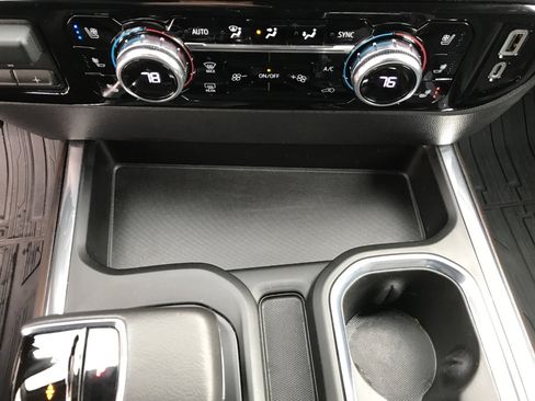 Used 2022 GMC Sierra 1500 SLT w/ SLT Premium Plus Package image 31