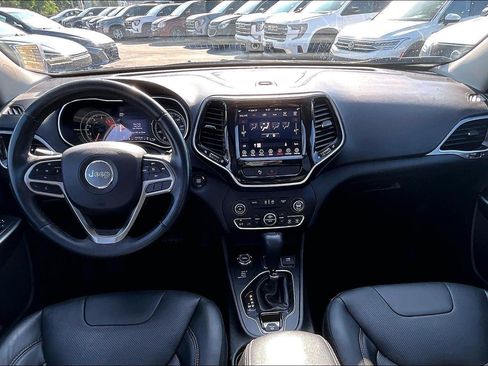 Used 2019 Jeep Cherokee Limited AWD/4WD image 15