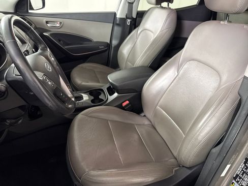 Used 2018 Hyundai Santa Fe Sport FWD image 11