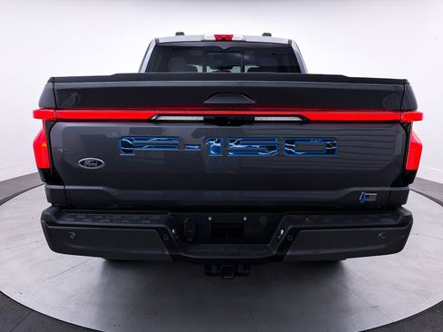 Used 2023 Ford F150 Lightning Platinum image 16