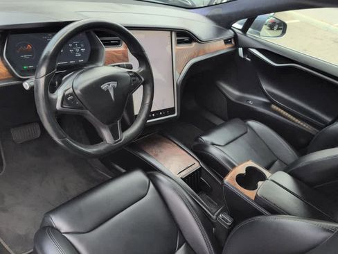Used 2019 Tesla Model S 100D image 5