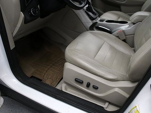 Used 2013 Ford Escape SEL image 23