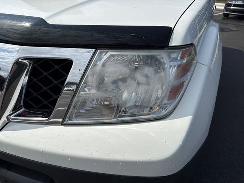 Used 2018 Nissan Frontier S AWD/4WD image 10