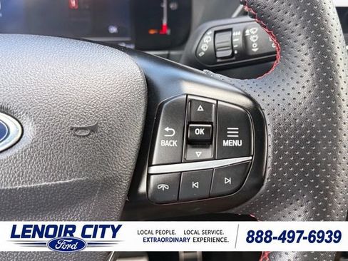 Certified 2023 Ford Escape ST-Line w/ Tech Pack #1 AWD/4WD image 21