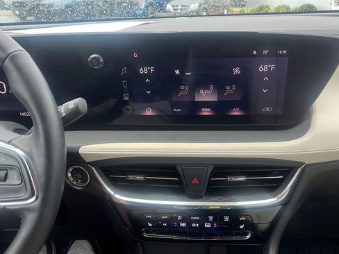 Used 2024 Buick Encore GX Avenir w/ Avenir Technology Package AWD/4WD image 18