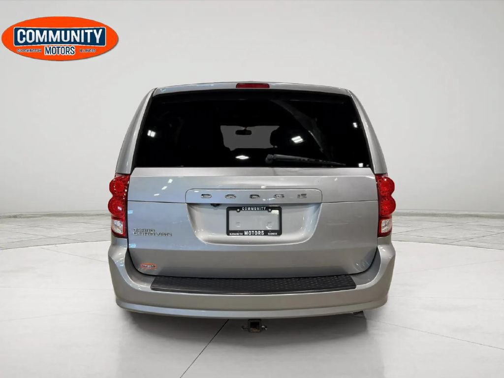 Used 2016 Dodge Grand Caravan SE FWD image 6