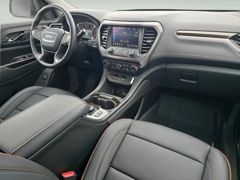 Used 2023 GMC Acadia AT4 w/ Preferred Package AWD/4WD image 12