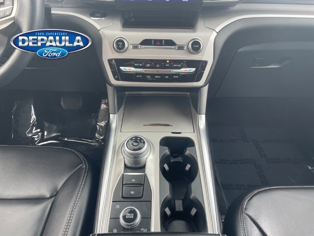 Certified 2023 Ford Explorer XLT w/ Equipment Group 202A AWD/4WD image 14
