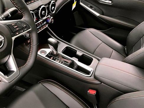 New 2025 Nissan Sentra SR w/ SR Premium Package image 8