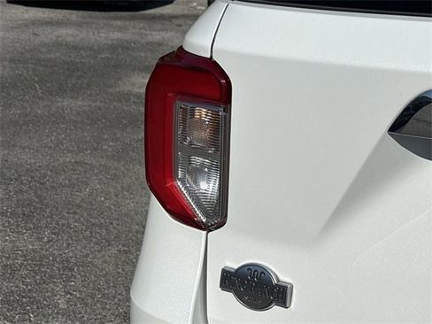 Certified 2022 Ford Explorer King Ranch w/ Class IV Trailer Tow Package image 9