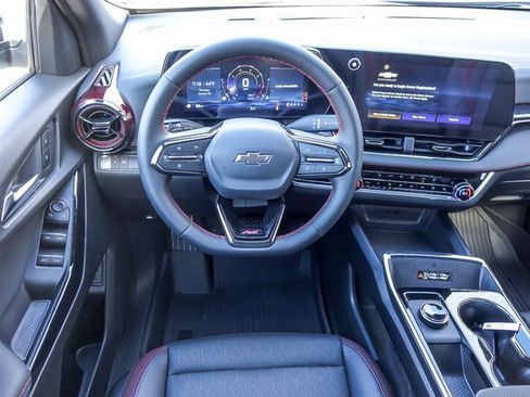 New 2026 Chevrolet Equinox RS image 17