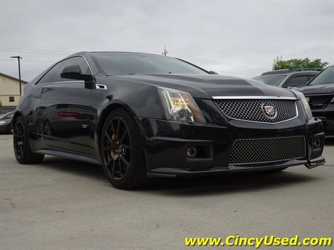 Used 2013 Cadillac CTS V RWD image 3