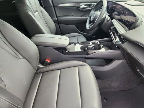 New 2025 Buick Envision Preferred image 11
