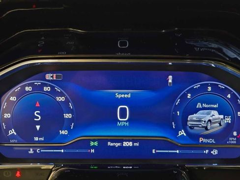 New 2025 Chevrolet Silverado 1500 RST w/ Z71 Off-Road Package image 9