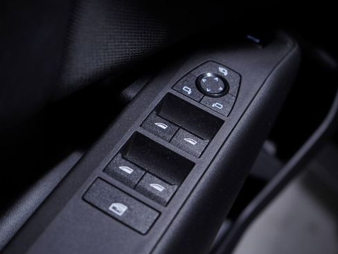 Used 2025 BMW X3 xDrive30i w/ M Sport Package image 16