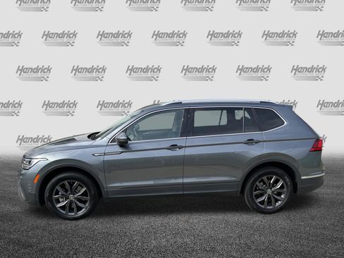 Used 2022 Volkswagen Tiguan SE FWD image 6