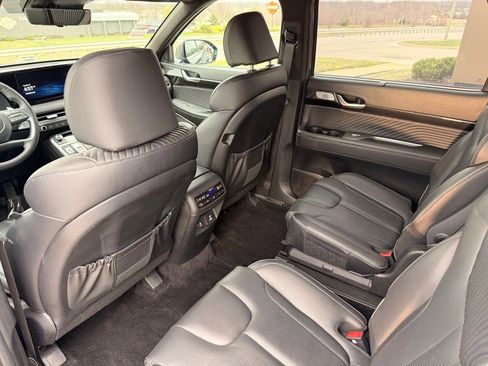 Used 2023 Hyundai Palisade Calligraphy FWD image 38