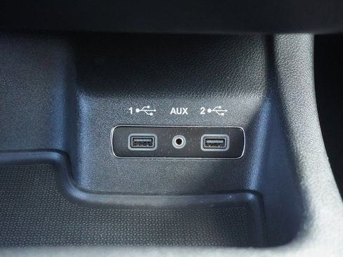 Used 2020 Dodge Durango SXT image 17