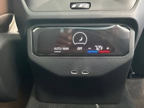 Used 2026 BMW X3 xDrive30i w/ Premium Package AWD/4WD image 32