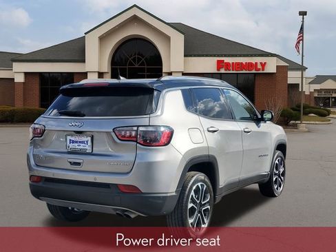 Used 2022 Jeep Compass Limited image 4