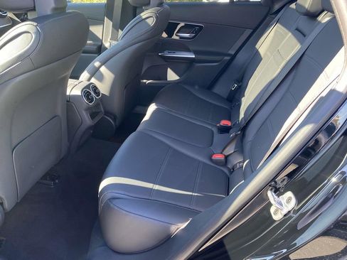 Certified 2025 Mercedes-Benz GLC 300 4MATIC image 13