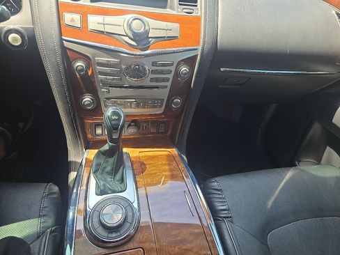 Used 2019 INFINITI QX80 Luxe AWD/4WD image 27