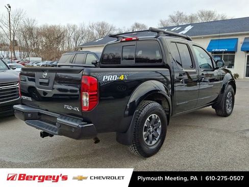 Used 2020 Nissan Frontier PRO-4X image 8