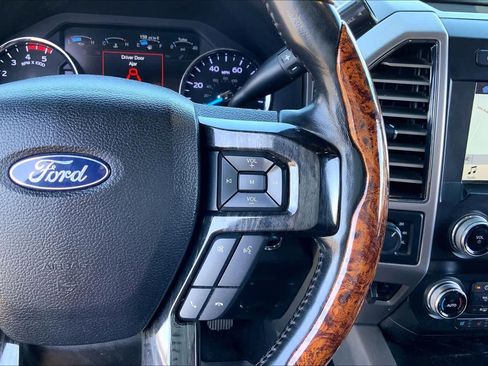 Used 2019 Ford F350 Platinum w/ Platinum Ultimate Package AWD/4WD image 25