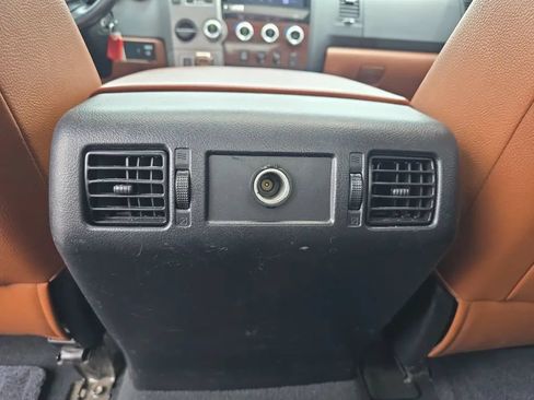 Used 2012 Toyota Tundra Limited w/ Platinum Pkg RWD image 41