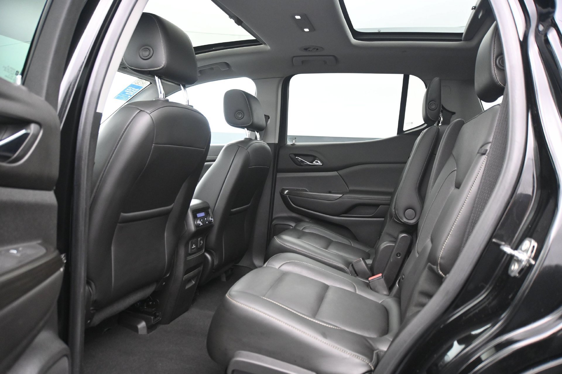 Used 2019 GMC Acadia SLT AWD/4WD image 20