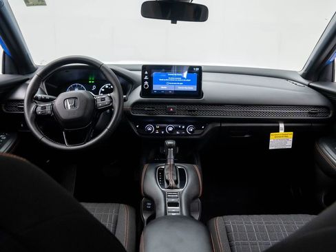 Certified 2026 Honda HR-V Sport image 10