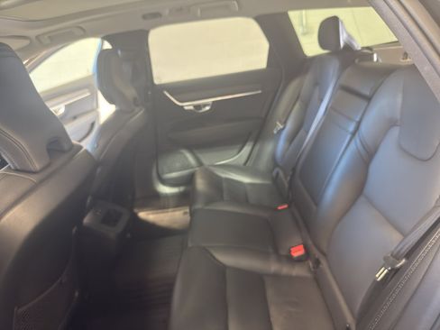 Used 2020 Volvo V90 T6 Cross Country w/ Protection Package Premier image 29