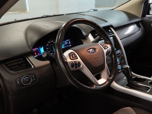 Used 2013 Ford Edge SEL FWD image 7