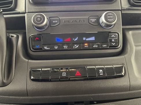Used 2025 RAM ProMaster 2500 w/ Convenience Group FWD image 27