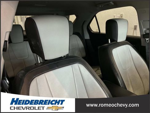 Used 2016 Chevrolet Equinox LTZ w/ Enhanced Convenience Package image 31