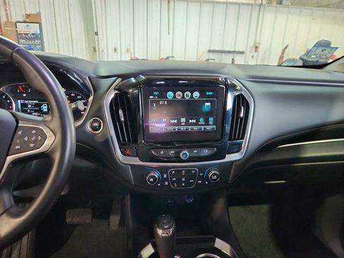Used 2019 Chevrolet Traverse LT AWD/4WD image 16