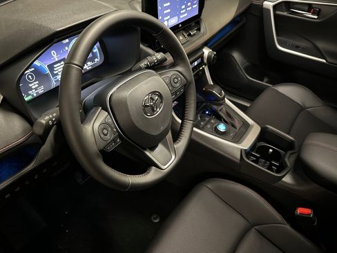 New 2025 Toyota RAV4 XSE image 9