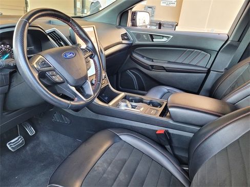 Used 2022 Ford Edge ST-Line image 12