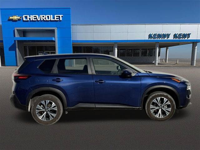 Used 2023 Nissan Rogue SV AWD/4WD image 3