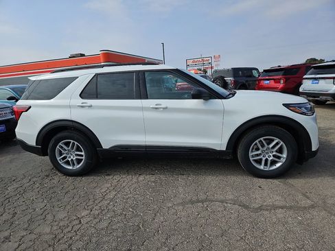 New 2026 Ford Explorer Active w/ Active Comfort Package image 14