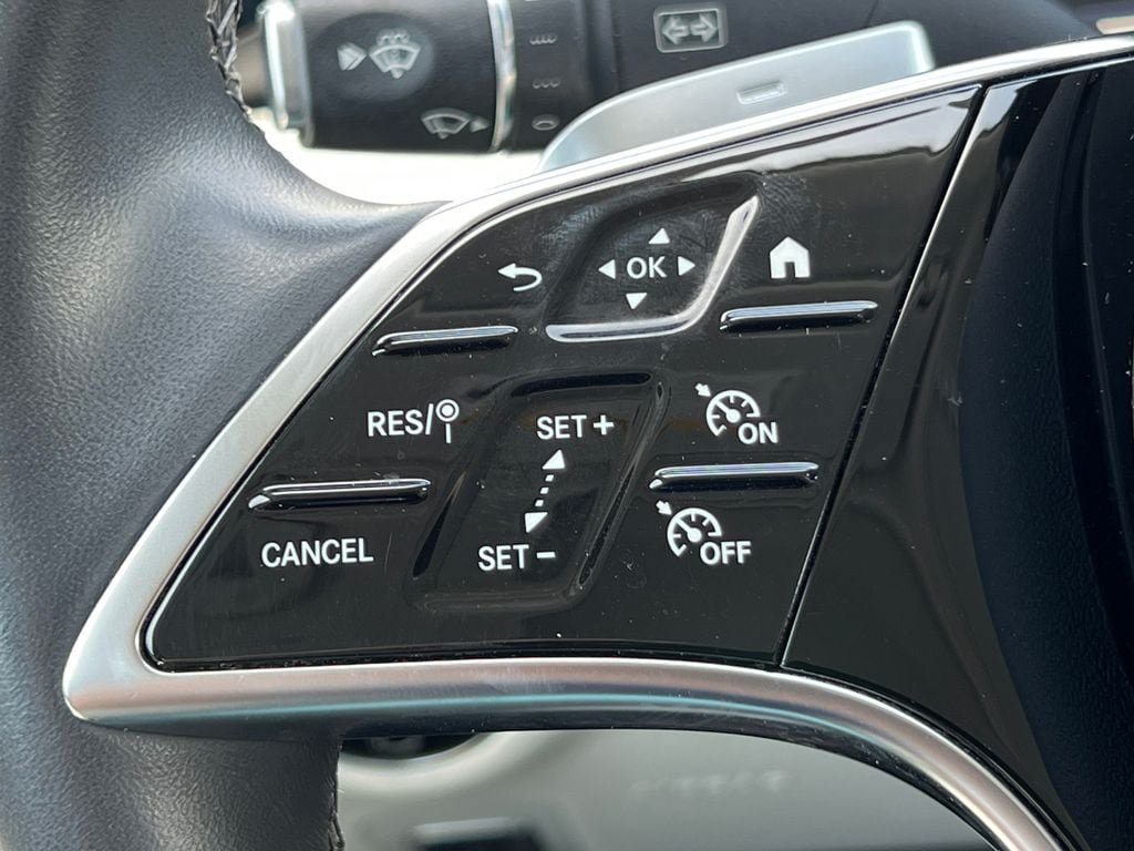 Used 2023 Mercedes-Benz E 350 4MATIC Sedan w/ Premium Package image 22