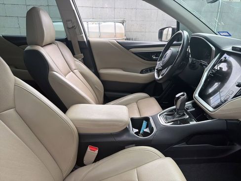 Used 2022 Subaru Legacy Limited image 2