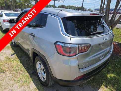 Used 2022 Jeep Compass Sport FWD image 4