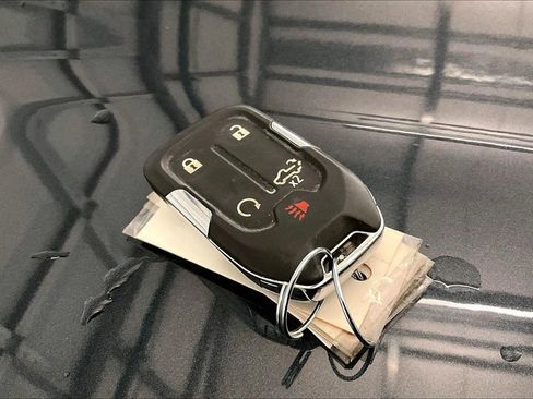 Used 2020 Chevrolet Silverado 1500 LT w/ All-Star Edition image 9