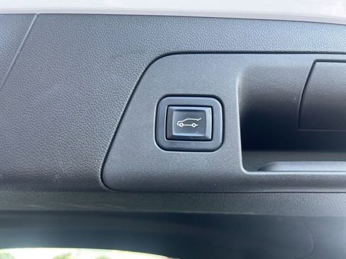 Used 2022 Buick Envision Preferred image 12