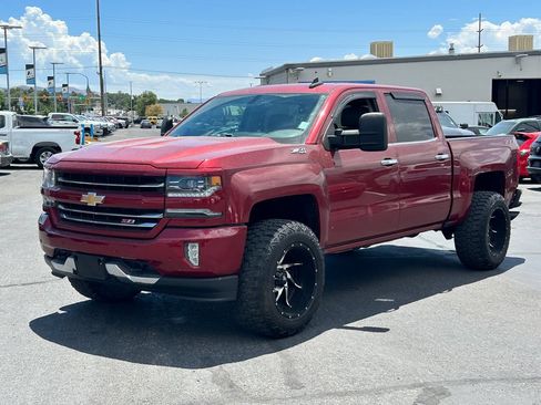 Used 2018 Chevrolet Silverado 1500 LTZ Z71 w/ LTZ Plus Package AWD/4WD image 9