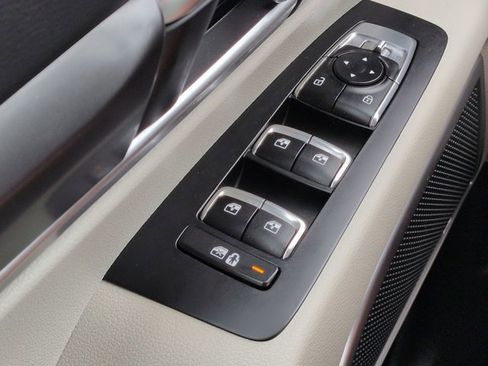 Used 2025 Kia Telluride S image 27