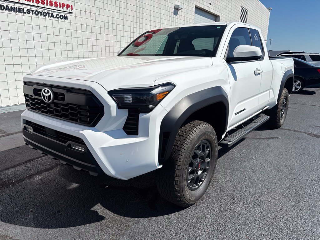 Used 2024 Toyota Tacoma PreRunner w/ TRD Prerunner Upgrade Package RWD image 1