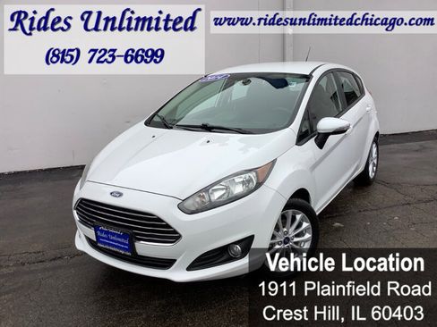Used 2014 Ford Fiesta SE w/ Equipment Group 201A image 2