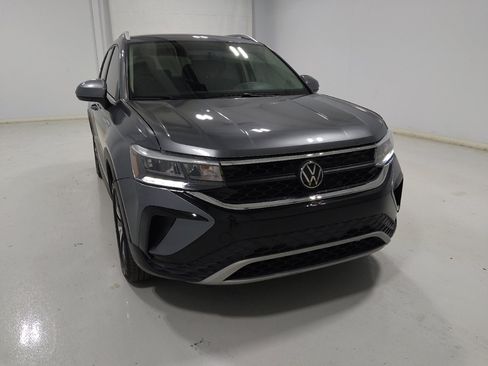 Used 2022 Volkswagen Taos SE AWD/4WD image 14